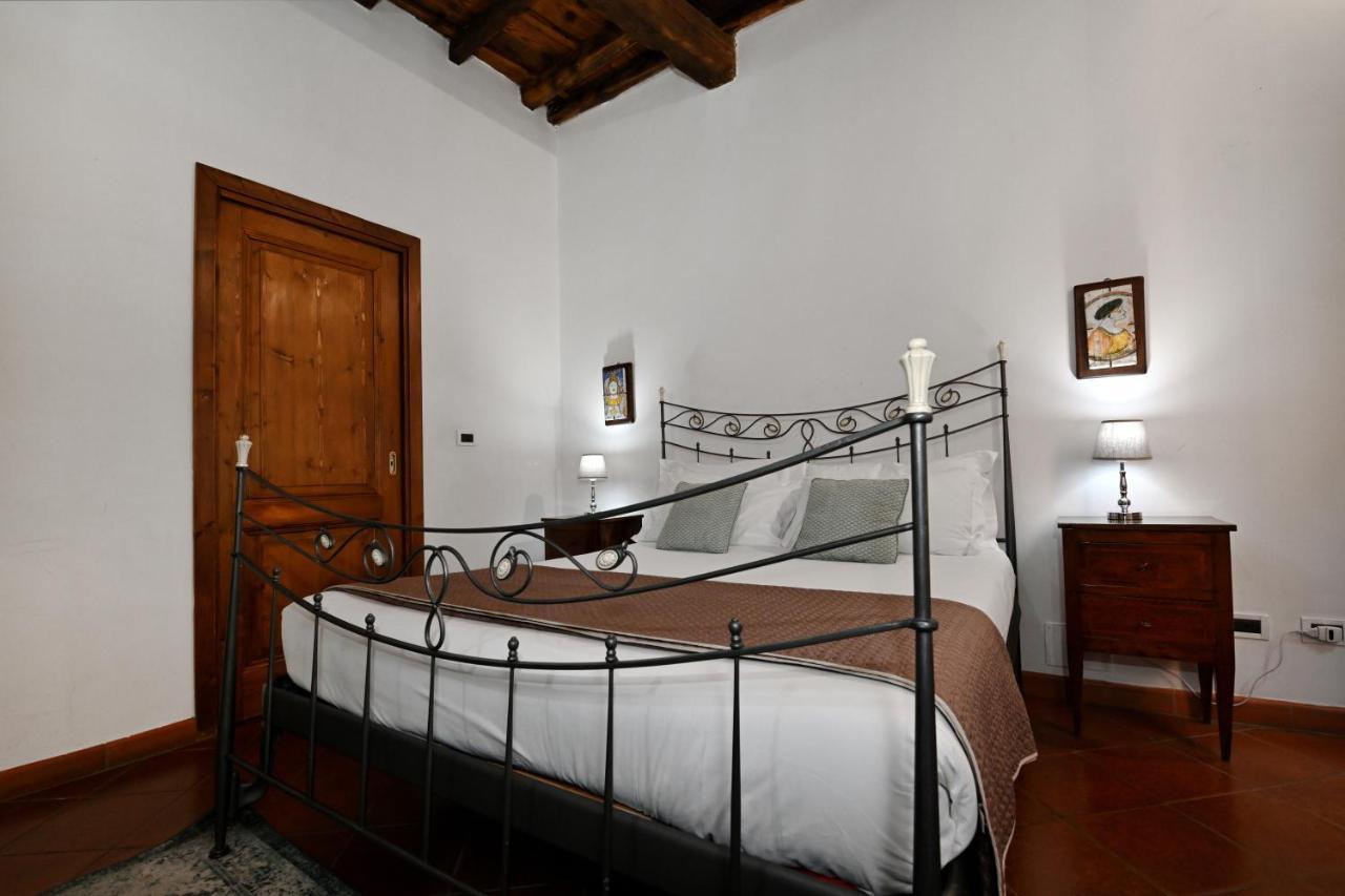 Vicolo Dell'Aquila - Residenze Romanae Extérieur photo
