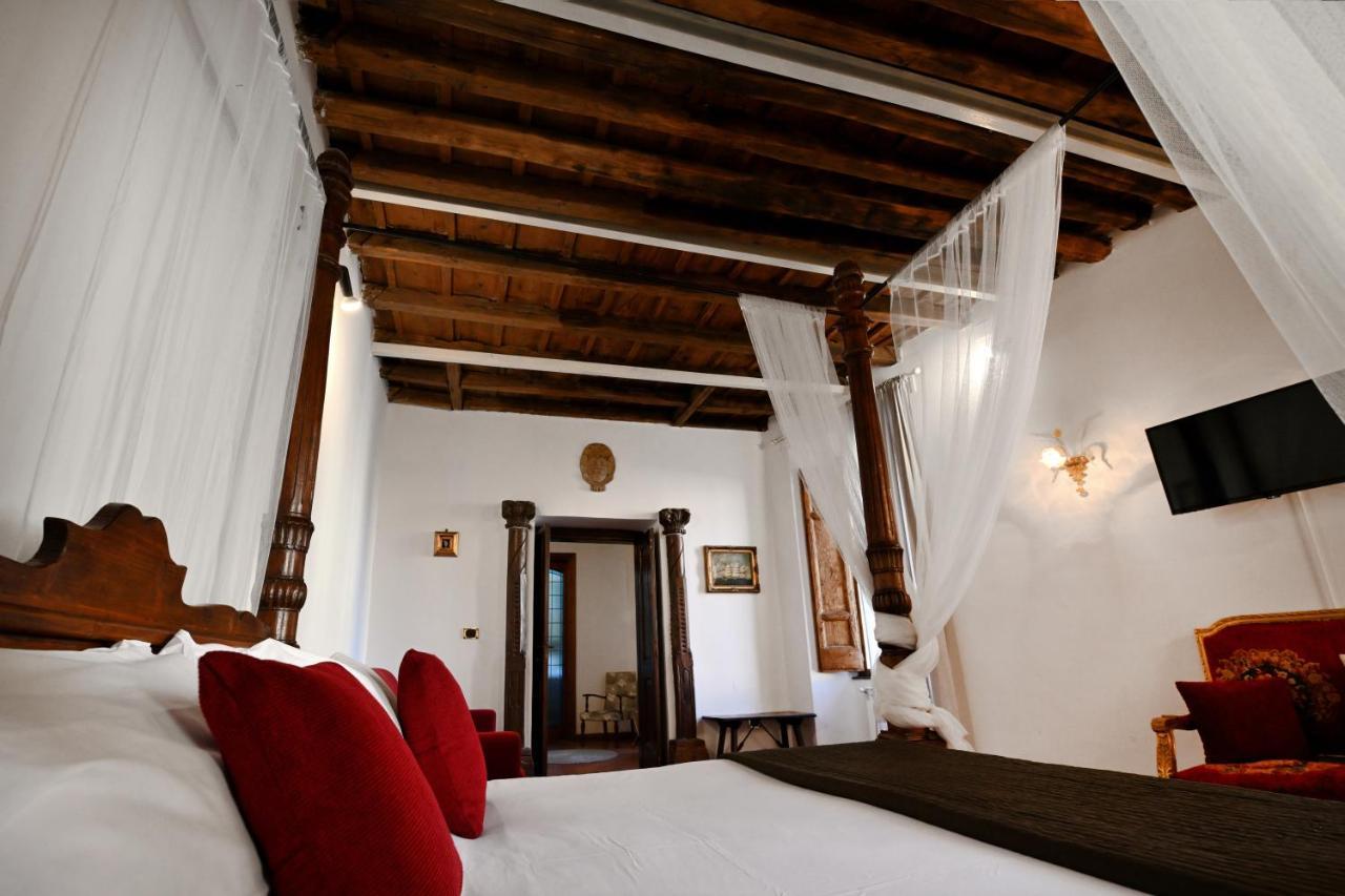 Vicolo Dell'Aquila - Residenze Romanae Extérieur photo