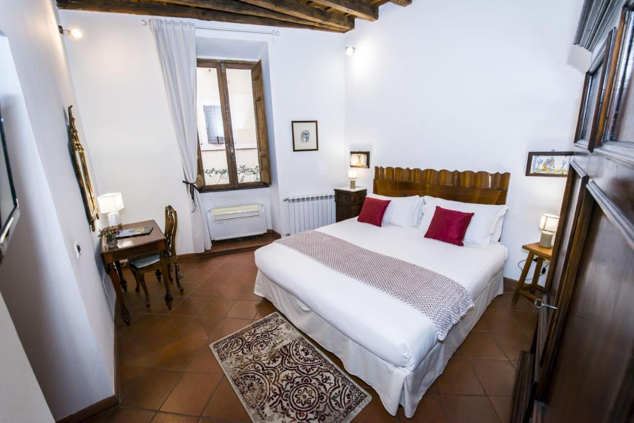 Vicolo Dell'Aquila - Residenze Romanae Extérieur photo
